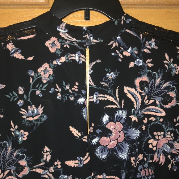 Belle + Sky Floral Maxi Dress - Picture 6 of 8